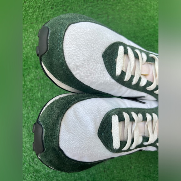 Nike Waffle Trainer 2 Athletic Club Pro Green DJ6054-100 Men’s Size 10 pre-owned - Picture 7 of 16